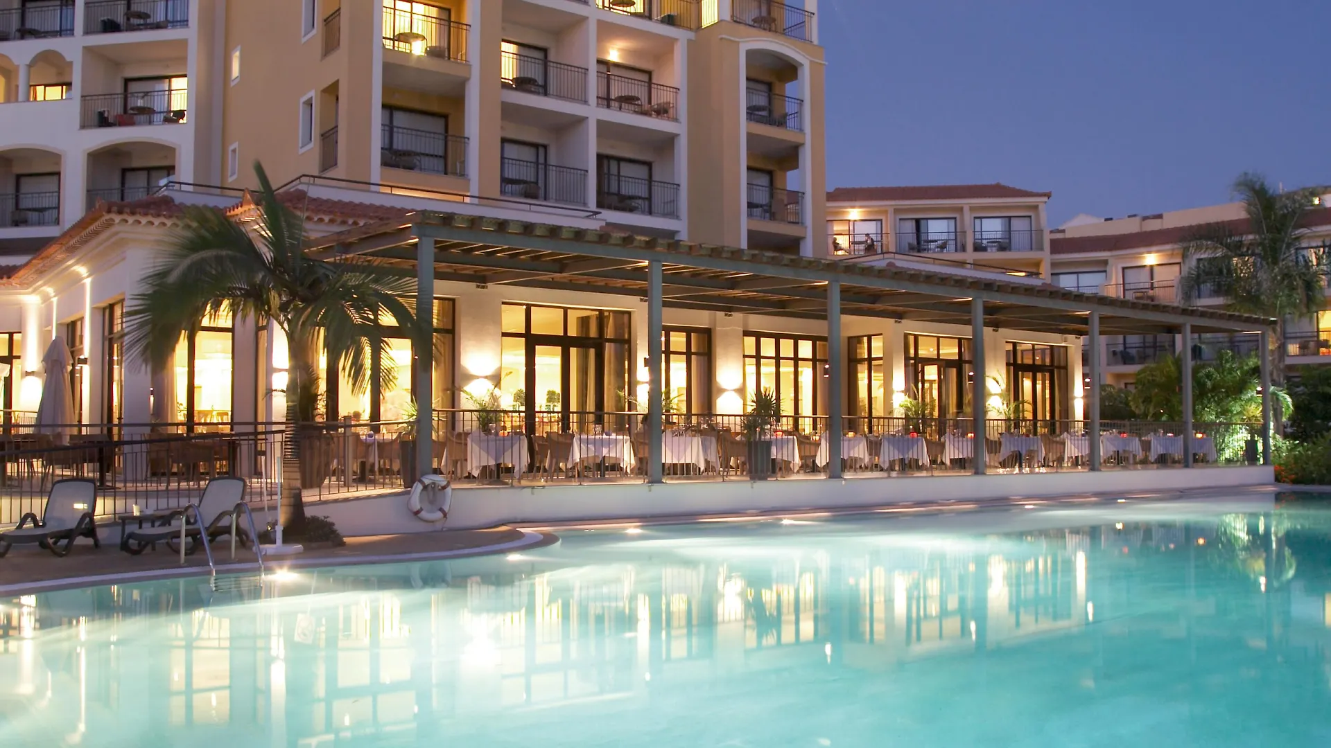 Hotel Porto Mare - Portobay Funchal  4*, Funchal (Madeira)