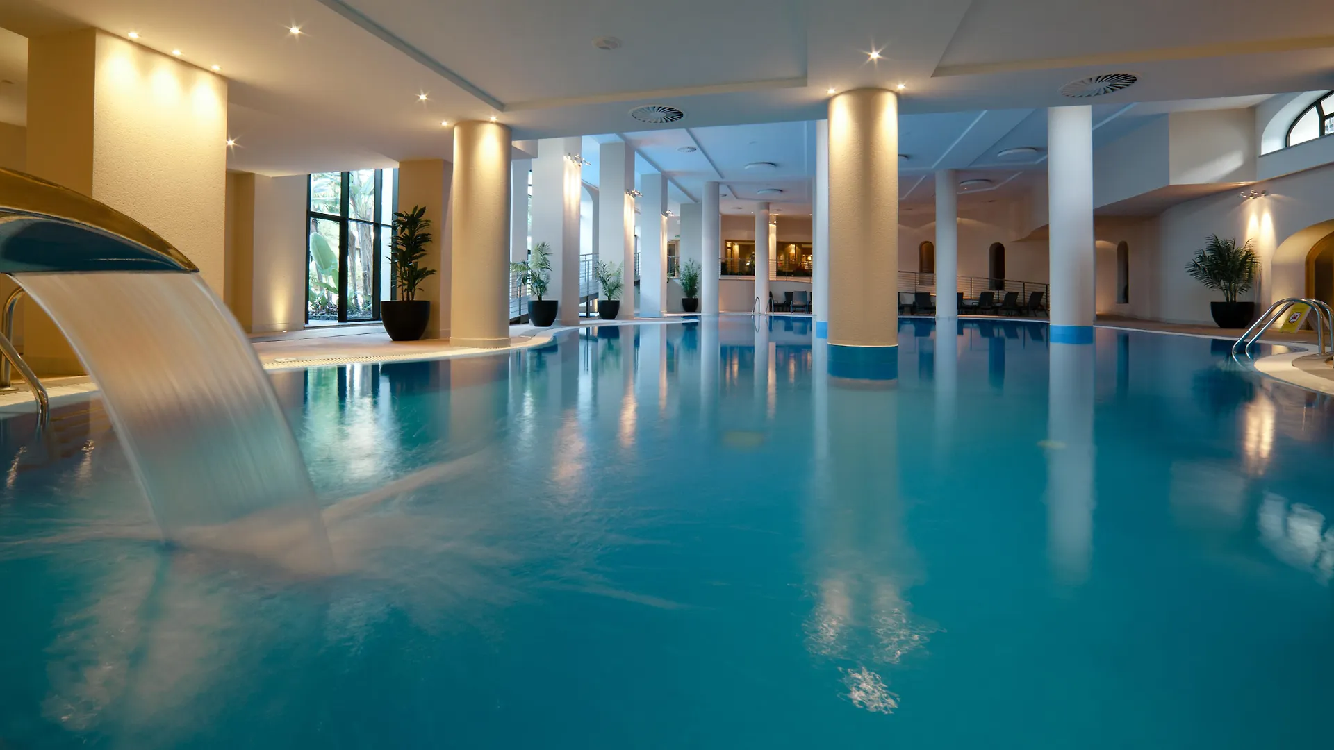 ****  Hotel Porto Mare - Portobay Funchal  Portugal