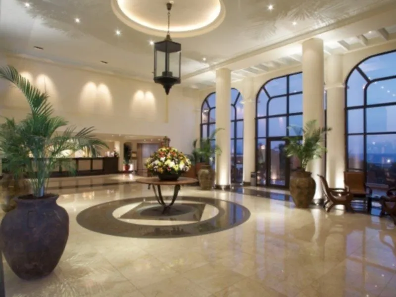 ****  Hotel Porto Mare - Portobay Фуншал Португалия
